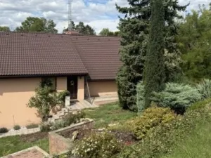 Prodej rodinného domu, Srbsko, Hrašov, 300 m2
