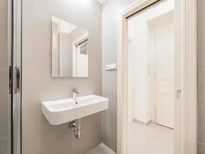 Pronájem bytu 1+kk, Praha - Nové Město, Lípová, 35 m2