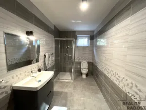 Pronájem bytu 2+1, Třinec, 60 m2