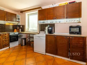 Prodej rodinného domu, Zvole, 520 m2