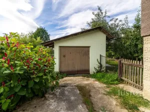 Prodej rodinného domu, Zvole, 520 m2