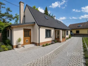 Prodej rodinného domu, Zvole, 520 m2