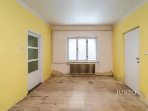 Prodej rodinného domu, Zvole, 520 m2