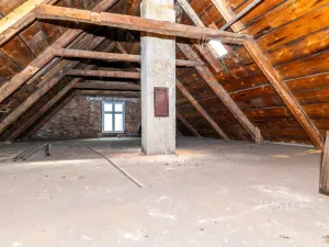 Prodej rodinného domu, Zvole, 520 m2