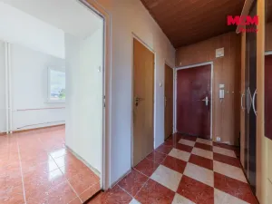 Prodej bytu 3+1, Chodov, Obránců míru, 55 m2