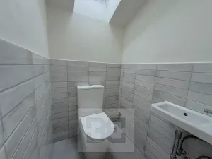 Pronájem rodinného domu, Praha - Kobylisy, Líbeznická, 170 m2
