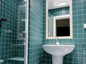 Pronájem bytu 3+kk, Praha - Nové Město, Odborů, 81 m2