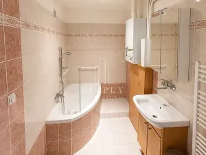 Prodej bytu 3+kk, Praha - Bubeneč, Jaselská, 92 m2
