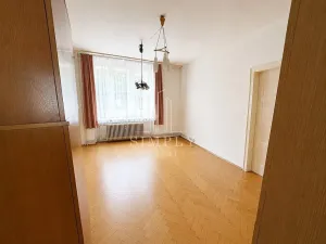 Prodej bytu 3+kk, Praha - Bubeneč, Jaselská, 92 m2