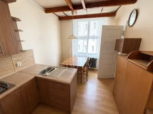 Prodej bytu 3+kk, Praha - Bubeneč, Jaselská, 92 m2