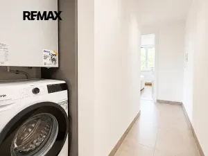 Pronájem bytu 2+1, Praha - Hloubětín, Kbelská, 54 m2