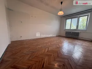 Prodej bytu 3+1, Uherský Ostroh - Ostrožské Předměstí, Sídliště, 80 m2