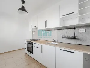 Prodej bytu 3+1, Ostrava, Podroužkova, 73 m2