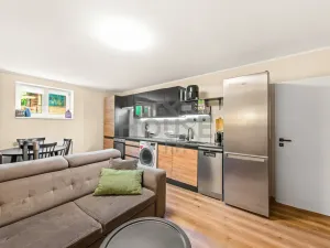 Prodej bytu 3+kk, Praha - Újezd nad Lesy, Oplanská, 56 m2