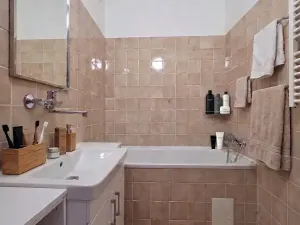 Prodej bytu 2+kk, Znojmo, Pražská, 49 m2