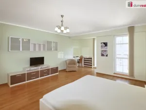Prodej bytu 3+kk, Karlovy Vary, Zámecký vrch, 113 m2
