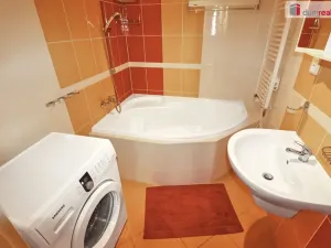 Prodej bytu 3+kk, Karlovy Vary, Zámecký vrch, 113 m2