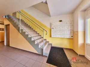 Pronájem bytu 2+kk, Úpice, Národní, 46 m2