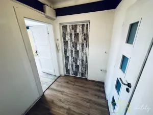 Pronájem bytu 2+1, Teplice - Řetenice, Sklářská, 65 m2