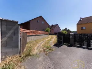 Prodej rodinného domu, Modlany, 250 m2