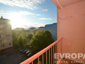 Pronájem bytu 3+1, Praha - Újezd nad Lesy, Malešovská, 75 m2