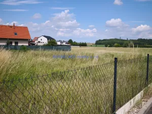 Prodej pozemku pro bydlení, Hradec Králové, 694 m2