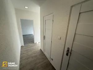 Prodej bytu 1+1, Zlín - Malenovice, třída Svobody, 37 m2