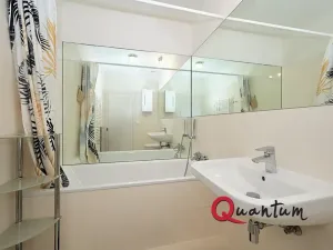 Pronájem bytu 2+kk, Praha - Žižkov, Žižkovo náměstí, 58 m2