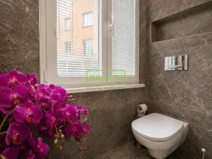 Prodej bytu 3+1, Karlovy Vary, Mattoniho nábřeží, 89 m2