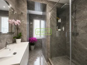 Prodej bytu 4+1, Karlovy Vary, Mattoniho nábřeží, 89 m2