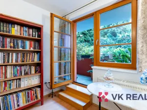 Prodej bytu 2+kk, Praha - Břevnov, Šlikova, 63 m2