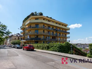 Prodej bytu 2+kk, Praha - Břevnov, Šlikova, 63 m2