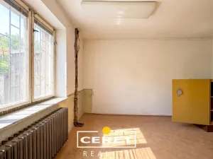 Prodej komerční nemovitosti, Žatec, nám. Prokopa Malého, 650 m2