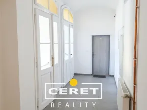 Prodej komerční nemovitosti, Žatec, Studentská, 3500 m2
