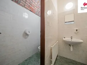 Pronájem obchodního prostoru, Pardubice - Zelené Předměstí, třída Míru, 523 m2