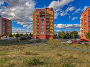 Pronájem bytu 2+kk, Plzeň, U Borských kasáren, 52 m2