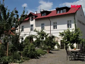 Pronájem kanceláře, Černiv, 70 m2