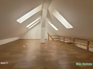 Pronájem bytu 3+kk, Praha - Radotín, Věštínská, 85 m2