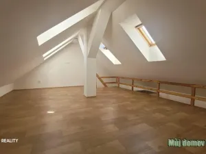 Pronájem bytu 3+kk, Praha - Radotín, Věštínská, 85 m2