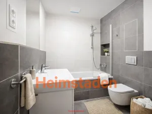 Pronájem bytu 2+kk, Praha - Holešovice, U Pergamenky, 54 m2