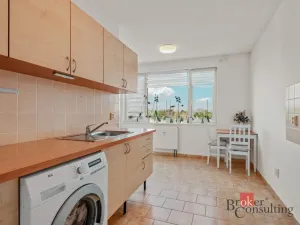 Prodej bytu 2+kk, Dobronín, Šeříková, 64 m2