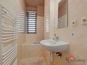 Prodej bytu 2+kk, Dobronín, Šeříková, 64 m2