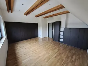 Pronájem rodinného domu, Praha - Nebušice, V uličkách, 166 m2