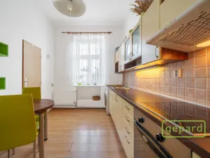 Prodej bytu 1+1, Karlovy Vary, Závodu míru, 37 m2