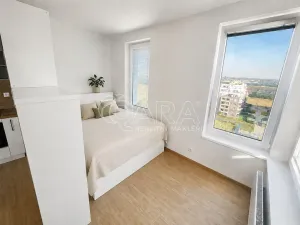 Pronájem bytu 1+kk, Praha - Hlubočepy, náměstí Olgy Scheinpflugové, 43 m2