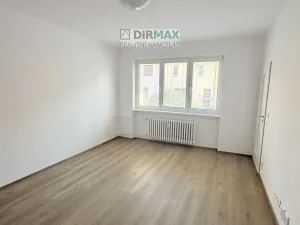 Pronájem bytu 1+1, Plzeň, Na Okraji, 28 m2