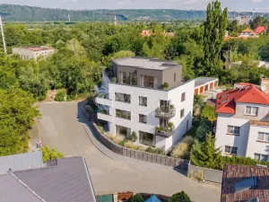 Prodej bytu 1+kk, Praha - Komořany, Okružní, 57 m2