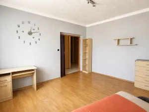 Prodej bytu 3+1, Cheb, Kosmonautů, 66 m2