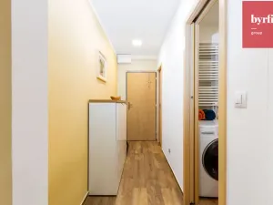 Prodej bytu 2+1, Olomouc, Vojanova, 56 m2