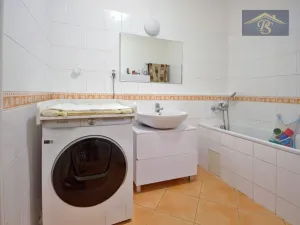 Pronájem bytu 3+kk, Praha - Strašnice, Názovská, 56 m2